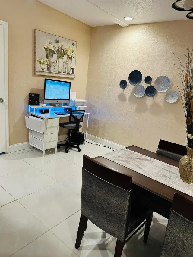 West Palm Beach Residence photo 11