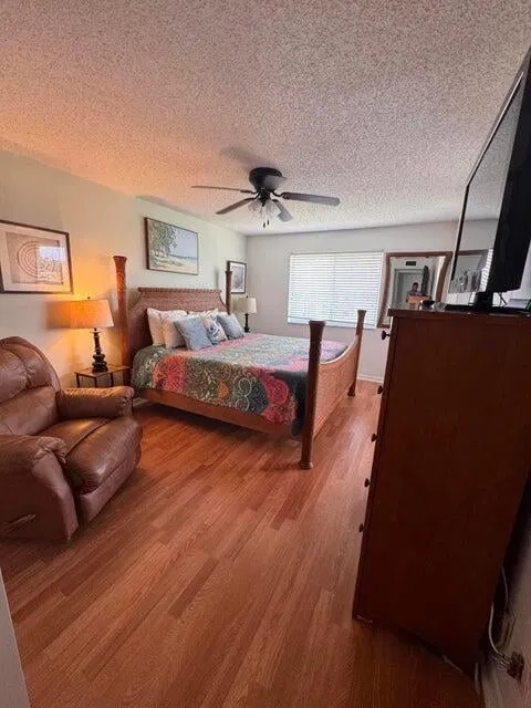  Unit A407 photo 4