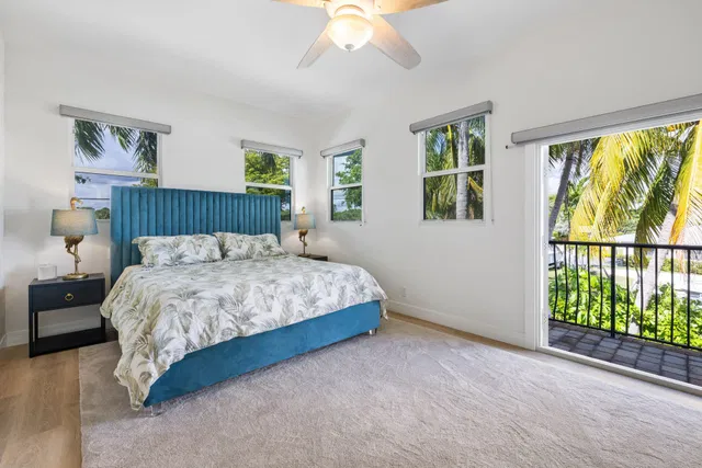  Residence photo 17
