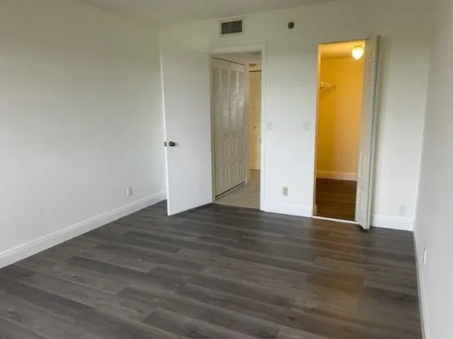 Unit 605 photo 2