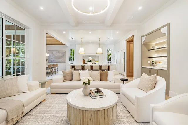 SoSo West Palm Beach Residence photo 7
