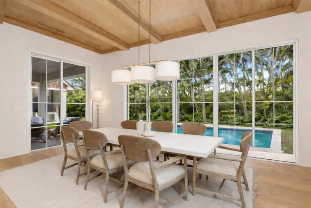 SoSo West Palm Beach Residence photo 13