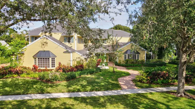 Boca Bath & Tennis Residence photo 3