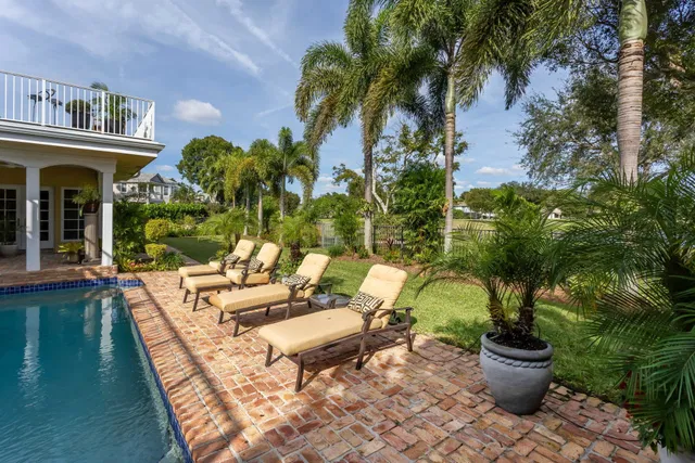 Boca Bath & Tennis Residence photo 13
