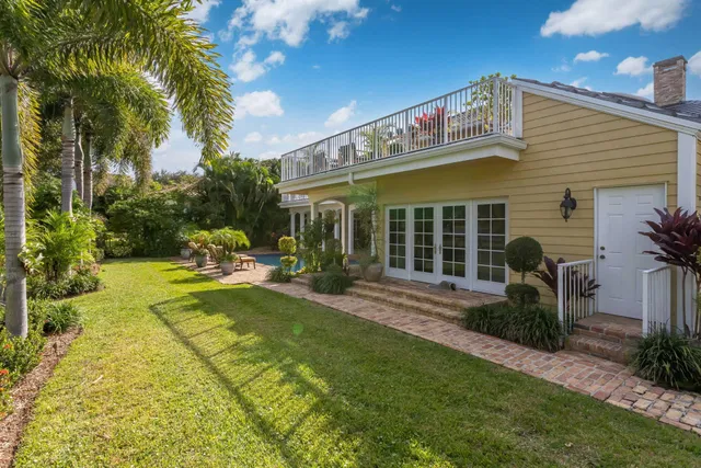 Boca Bath & Tennis Residence photo 18