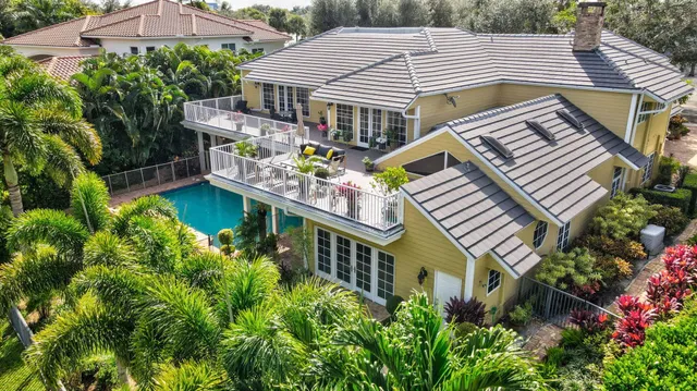 Boca Bath & Tennis Residence photo 25