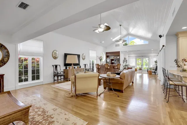 Boca Bath & Tennis Residence photo 42