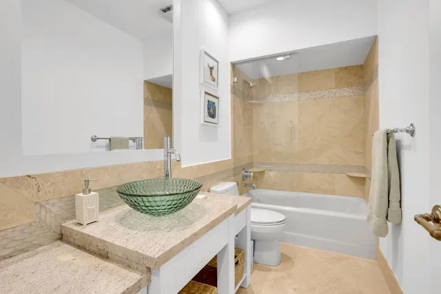 Boca Bath & Tennis Residence photo 50