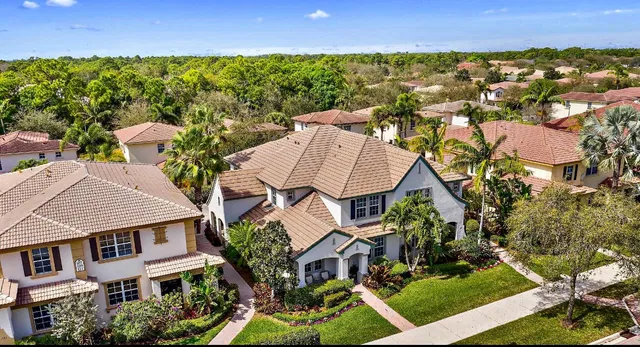 Evergrene Palm Beach Gardens Unit 3-A photo 3