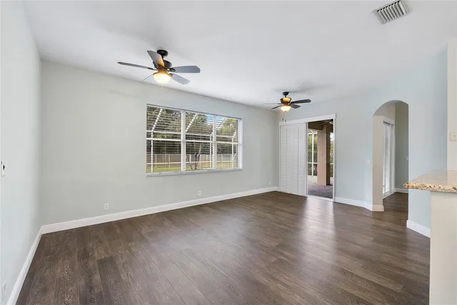  Residence photo 15