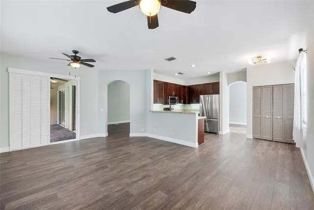  Residence photo 18