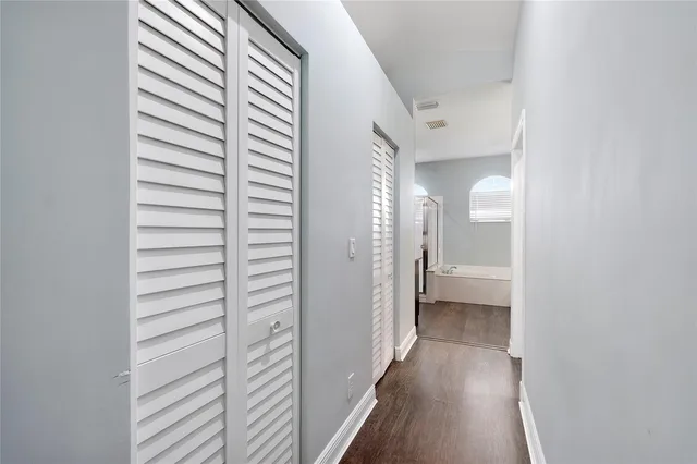  Residence photo 28
