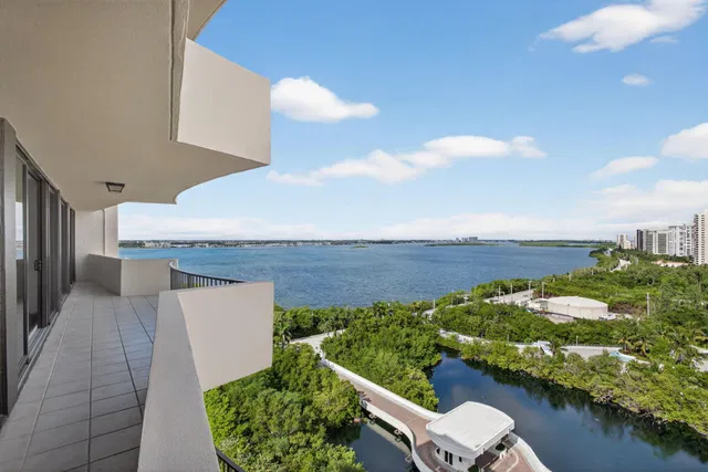 Singer Island Unit 2-1606 photo 5