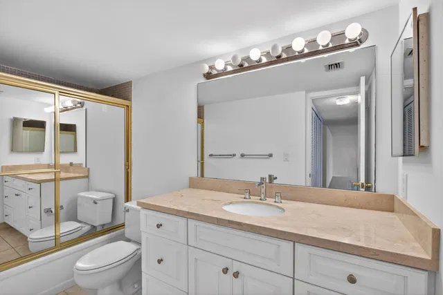 Singer Island Unit 2-1606 photo 21