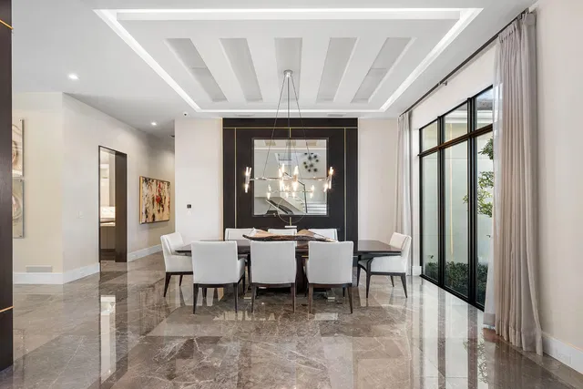 Royal Palm Yacht and Country Club Residence photo 11