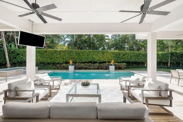 Royal Palm Yacht and Country Club Residence photo 26