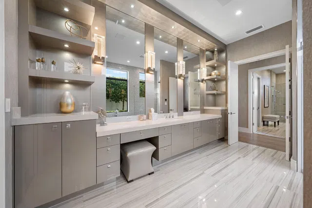 Royal Palm Yacht and Country Club Residence photo 52