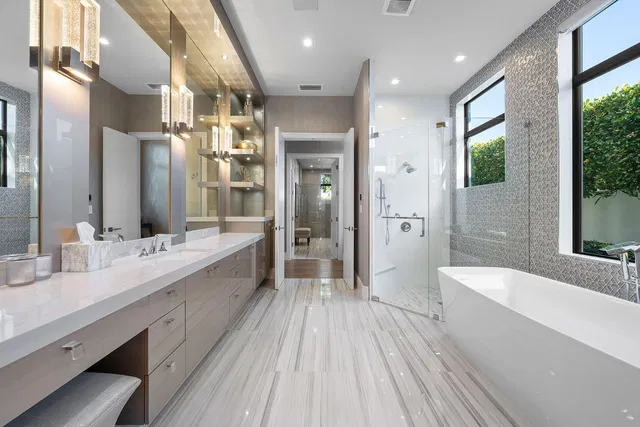 Royal Palm Yacht and Country Club Residence photo 53