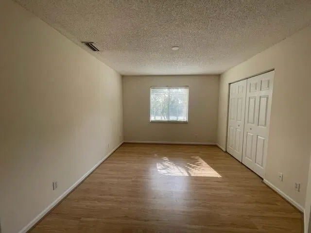 Residence photo 23