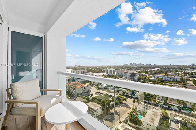 W Fort Lauderdale Residences R1904