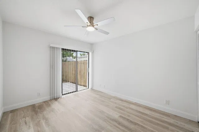 Residence photo 12
