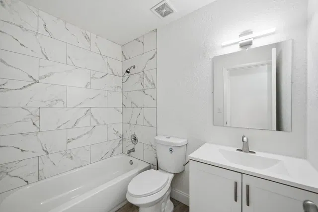 Residence photo 13