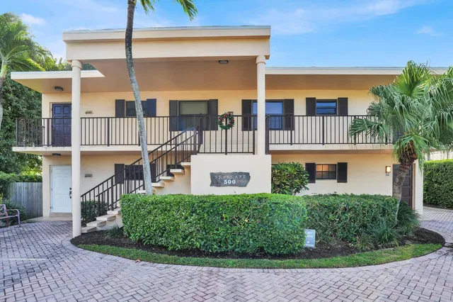 Singer Island Unit 2 photo 4