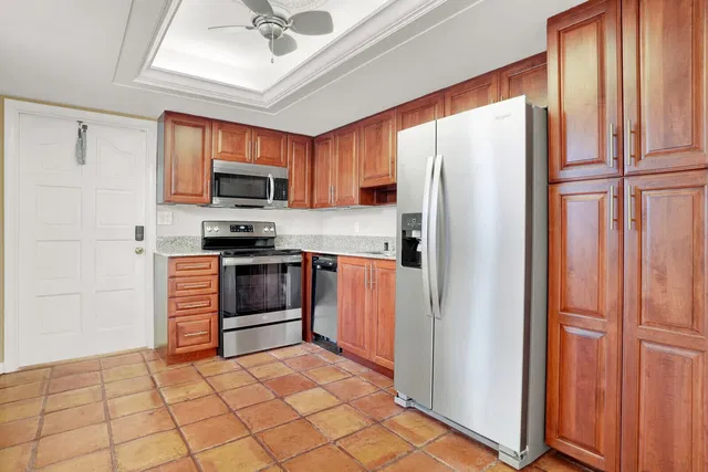 Singer Island Unit 2 photo 5