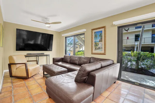 Singer Island Unit 2 photo 9