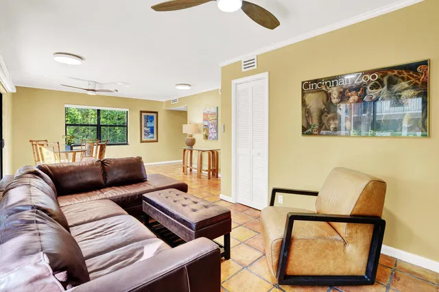 Singer Island Unit 2 photo 10
