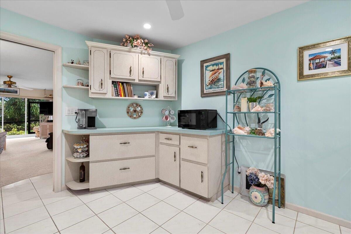  Unit H101 photo 14