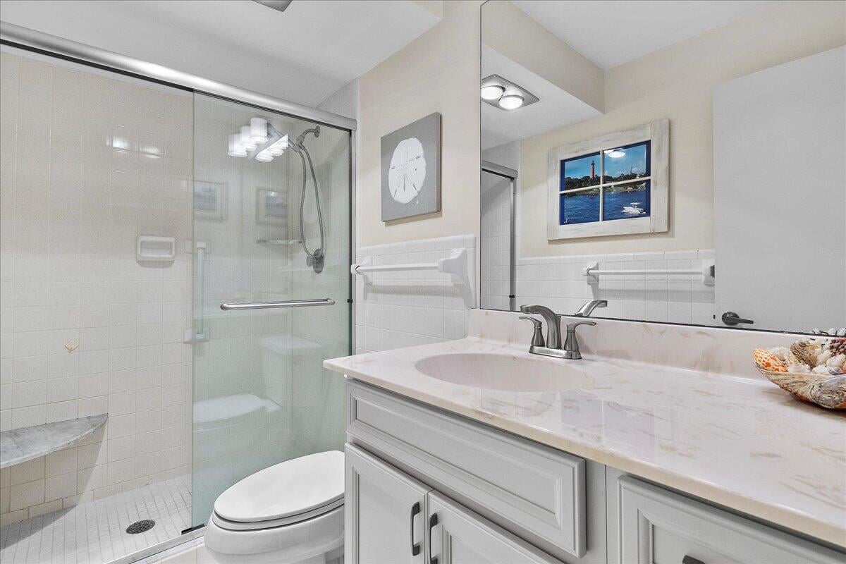  Unit H101 photo 19