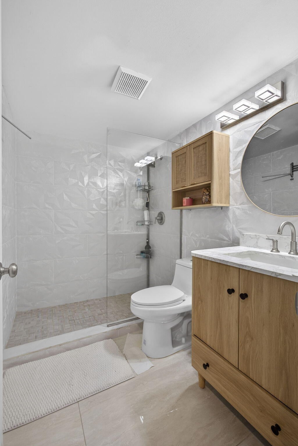 Unit D2 photo 19