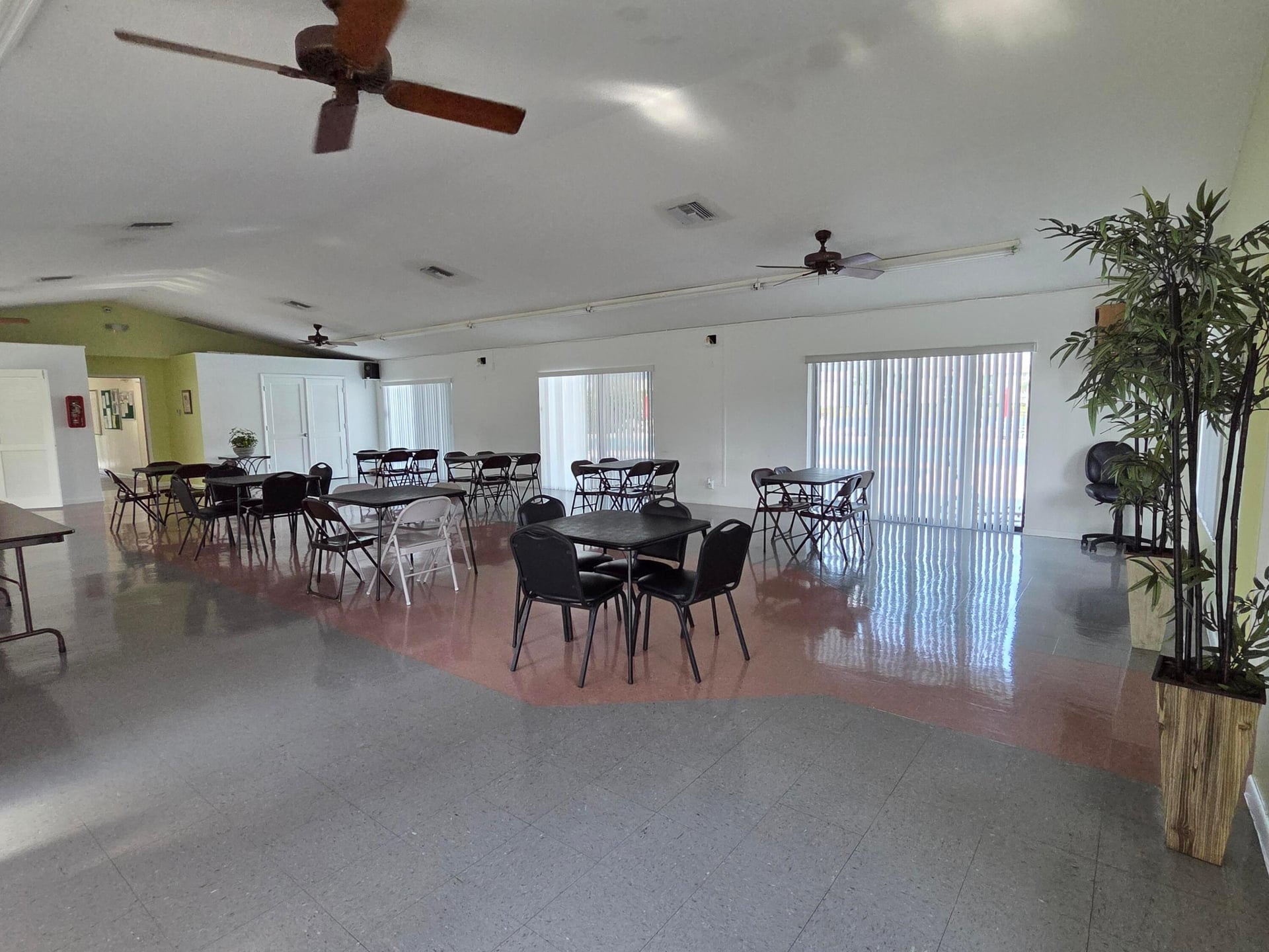Unit D2 photo 32