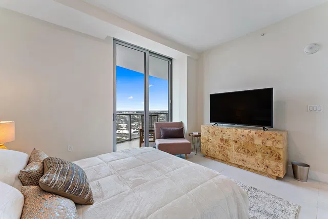 Amrit Ocean Resort & Residences Unit 1501 photo 15