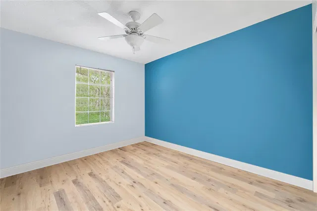 Residence photo 24