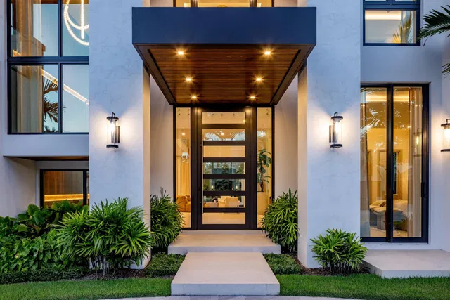 Royal Palm Yacht and Country Club Residence photo 3