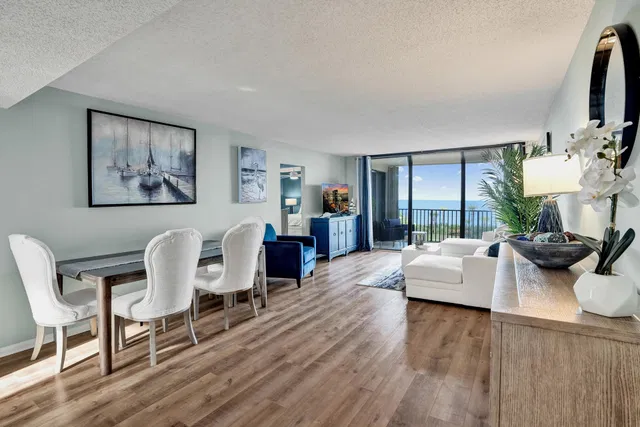 Ocean Trail Jupiter Unit 410 photo 8