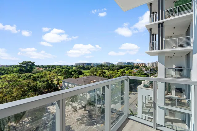 Royal Palm Residences Boca Raton Unit 604 photo 24