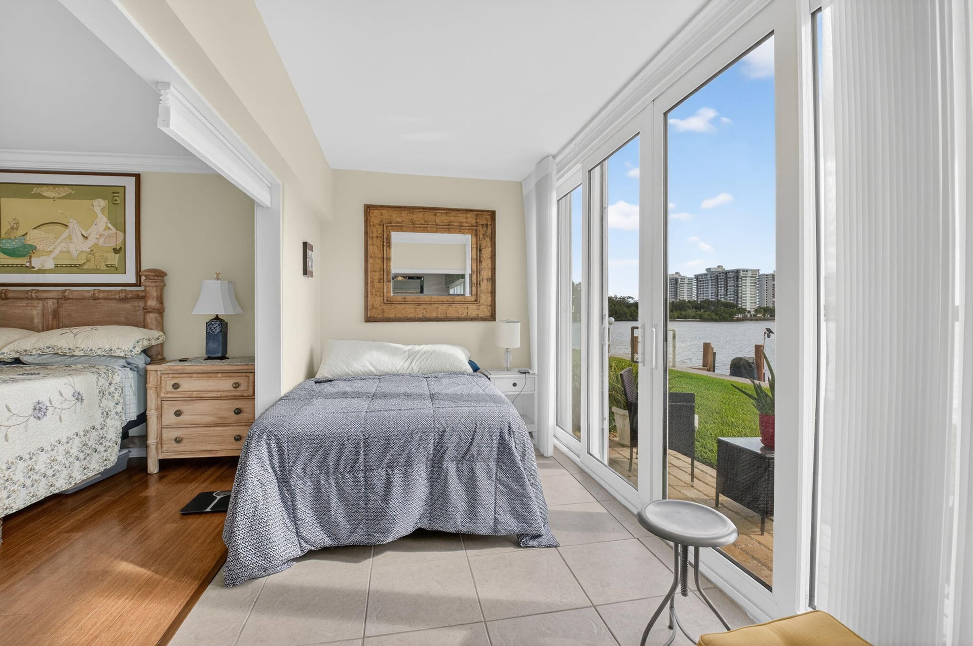 Unit 3120 photo 10