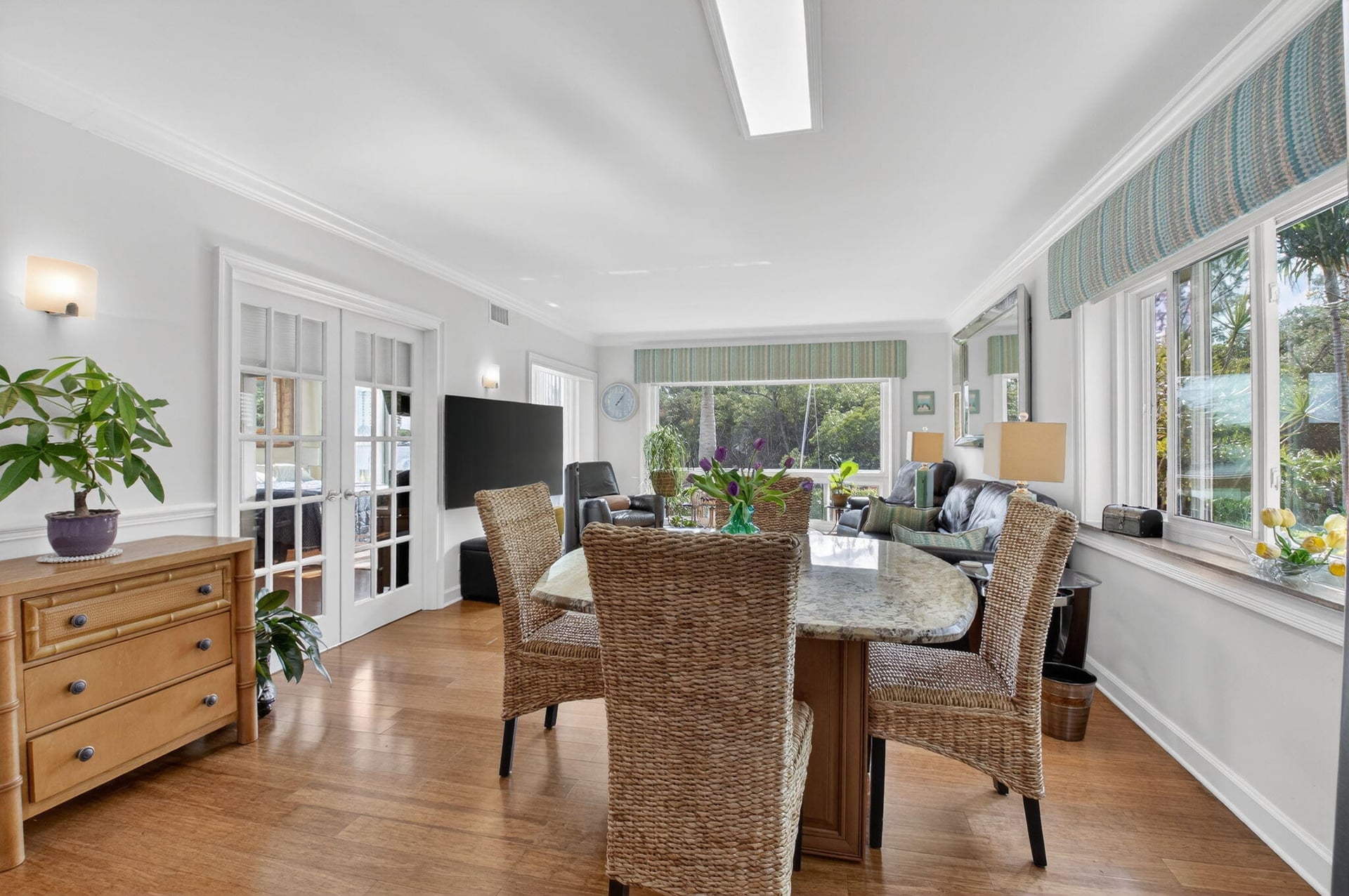 Unit 3120 photo 12