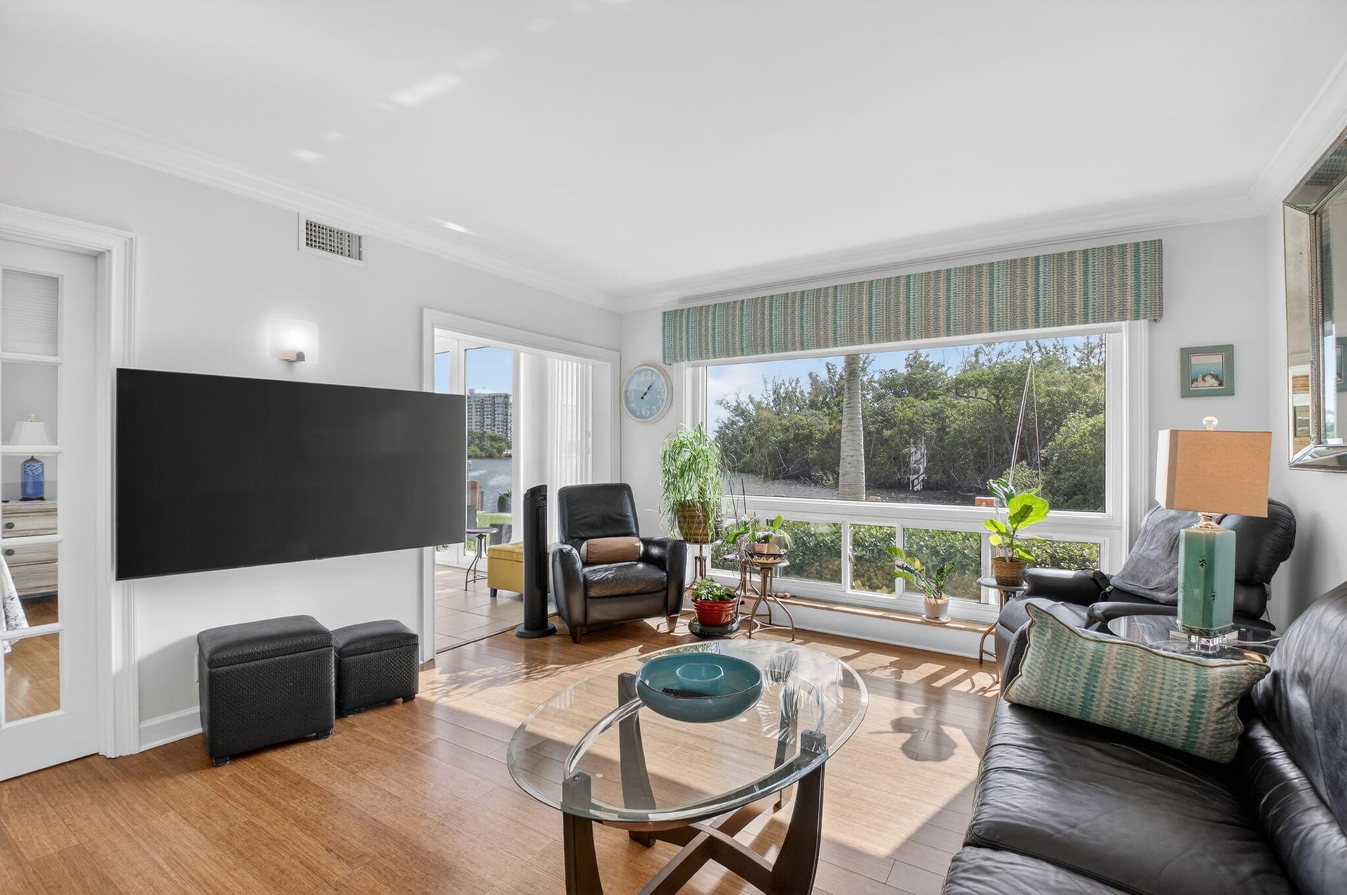Unit 3120 photo 14
