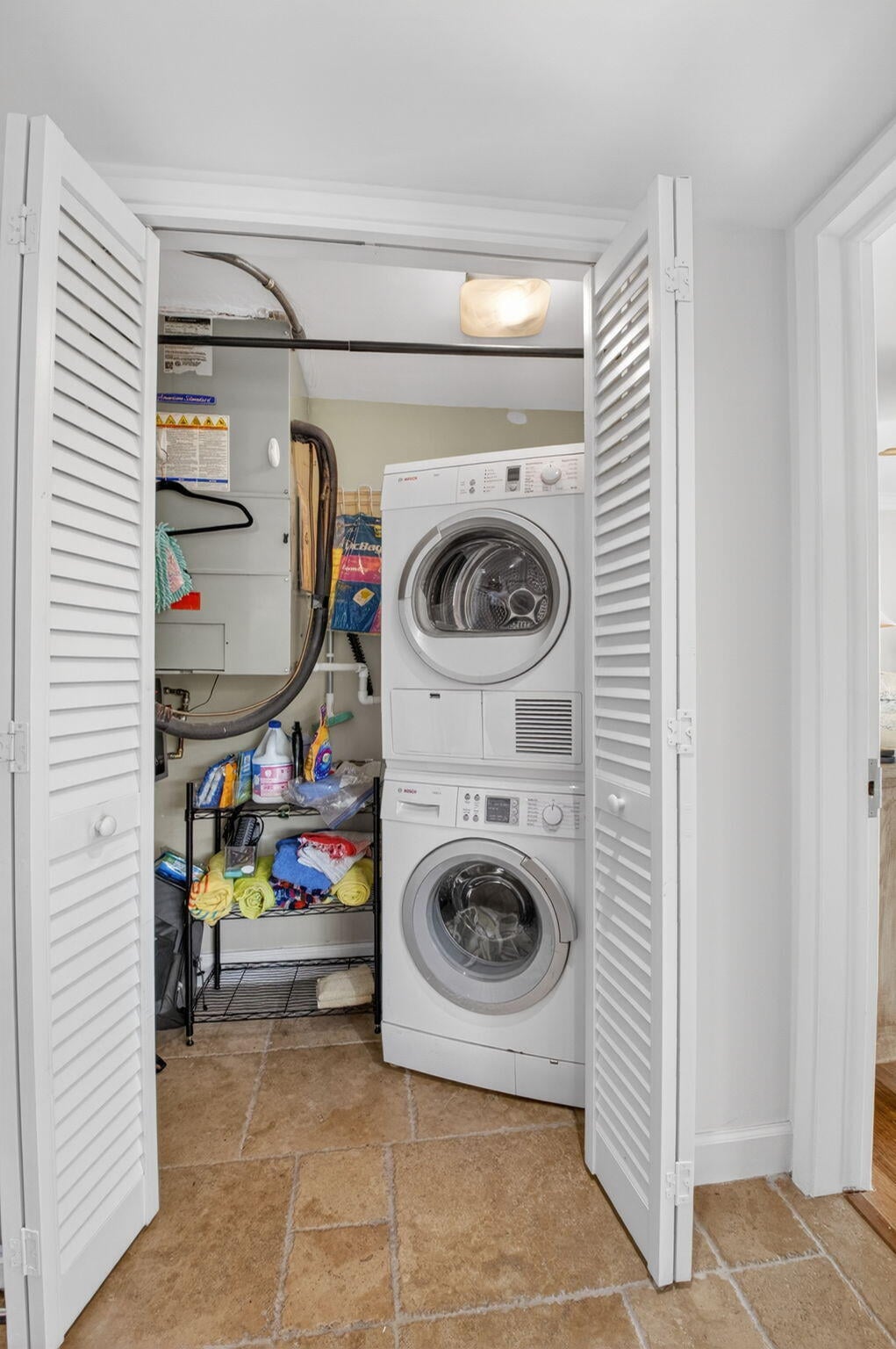 Unit 3120 photo 21
