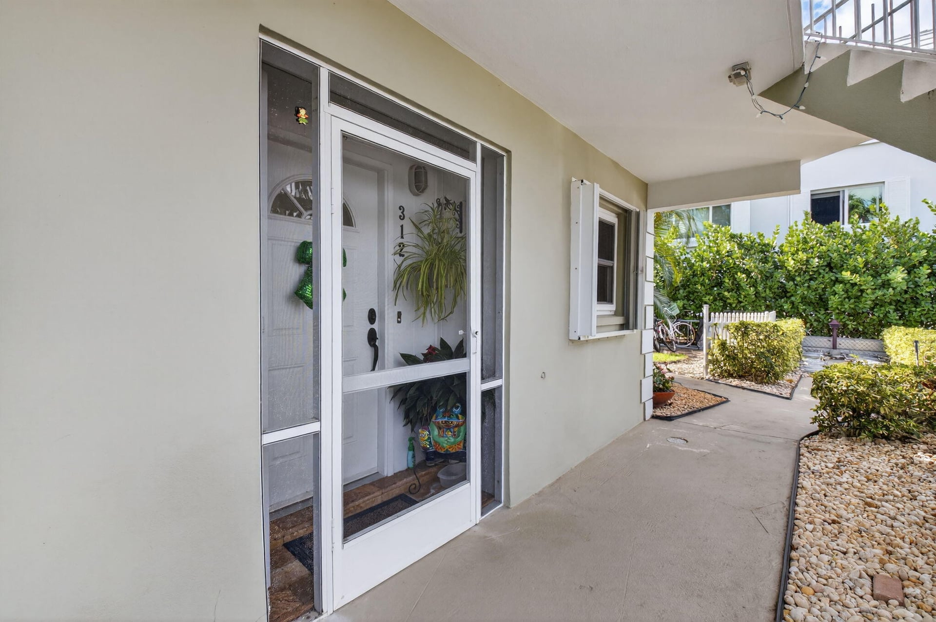 Unit 3120 photo 44