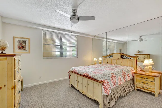  Unit 307 photo 14