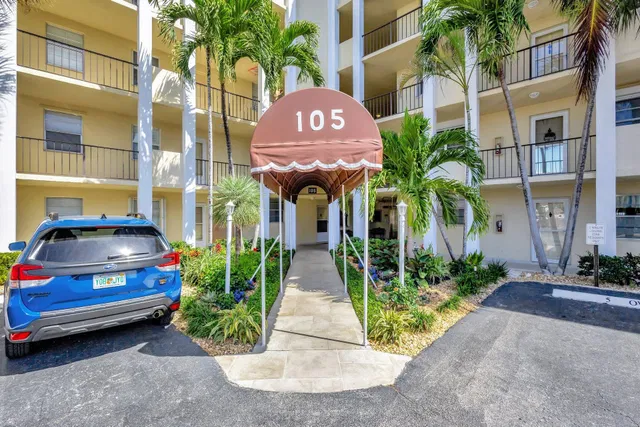  Unit 307 photo 19