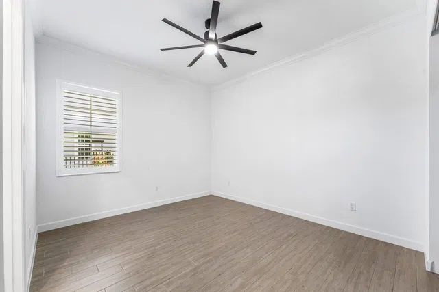 Residence photo 31