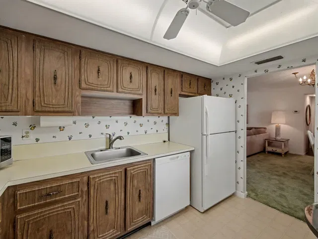 Singer Island Unit 246 photo 7