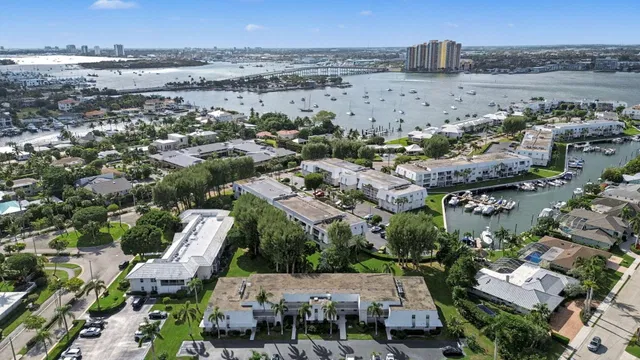 Singer Island Unit 246 photo 27