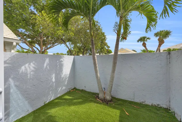 PGA National Palm Beach Gardens Residence photo 12